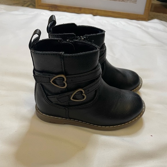 Girls Old Navy size 6 (13.5) black boots - Picture 1 of 7